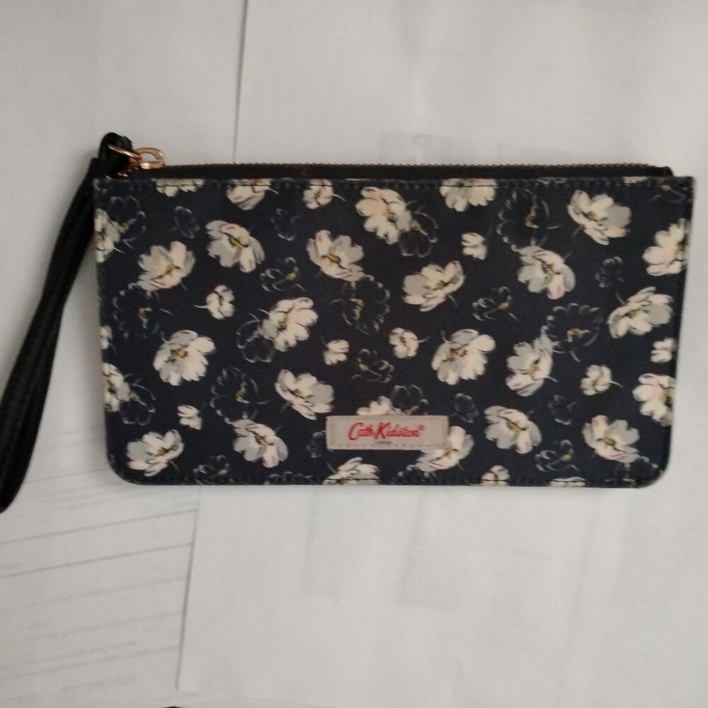 ❤️CATH KIDSTON Floral 5 Compartment Wristlet Wallet / Mini Purse